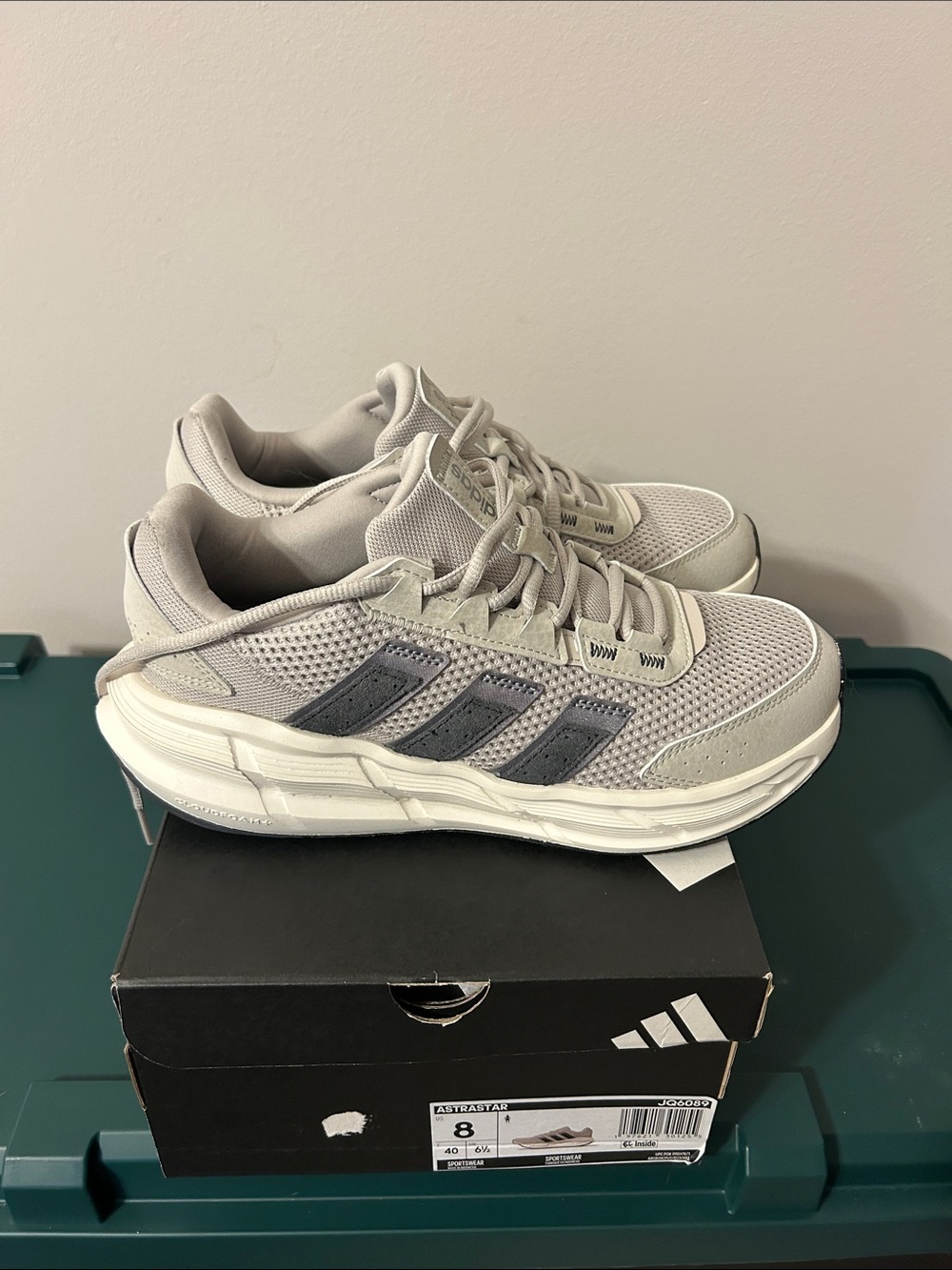 Women’s adidas Astrastar Gray Mesh Athletic Sneakers with Dark Stripe Accents
